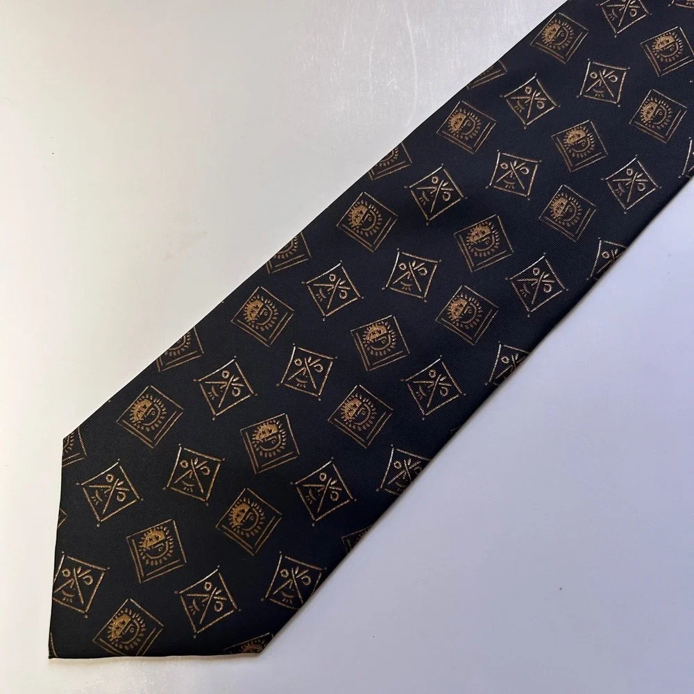 Pablo Picasso Faces Solar Faces 1969 Tie Silk Hand Made Italy SPADEM 1995 Vtg